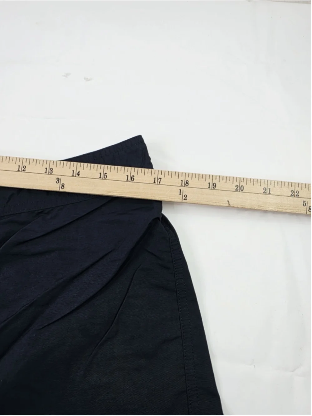 Patagonia Men's Swim Board Shorts Navy Blue Inseam 10